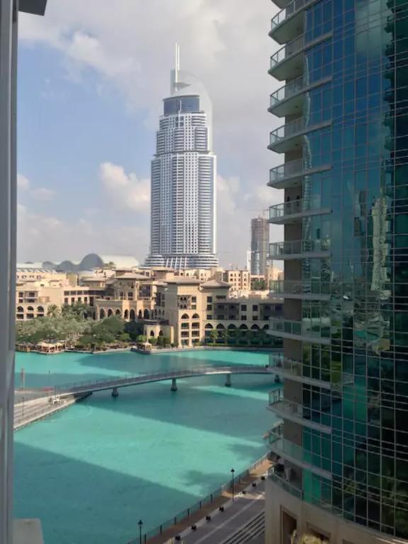 Faraway Homes - Burj Residences Дубай Экстерьер фото