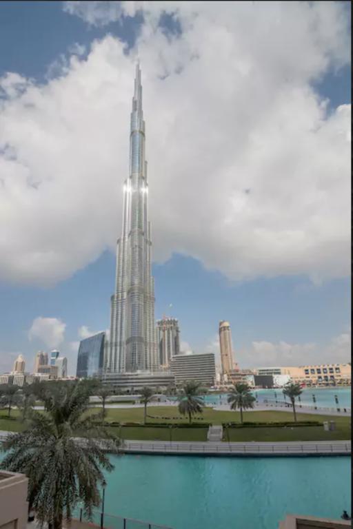 Faraway Homes - Burj Residences Дубай Экстерьер фото